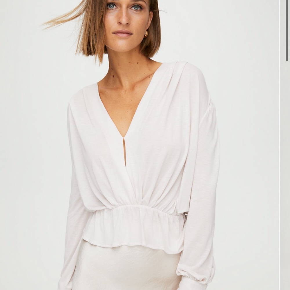 NWT Aritzia Babaton Carlton Longsleeve (XS)